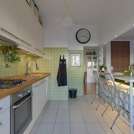 Apartment @sholubi - Charming, Quiet & Cozy! *